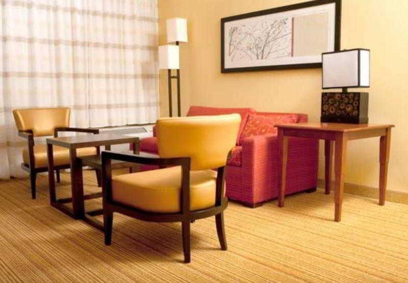 Hotel Courtyard By Marriott Norman