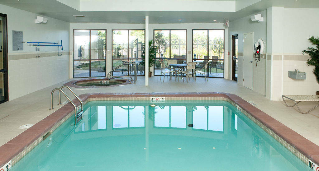 Courtyard By Marriott Hotel 3*