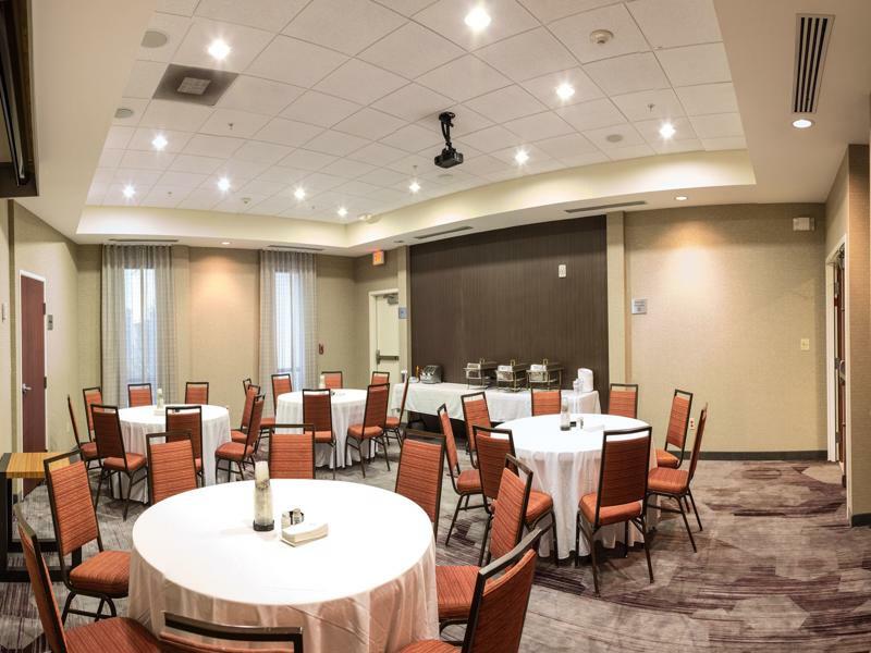 Hotel Courtyard By Marriott Norman