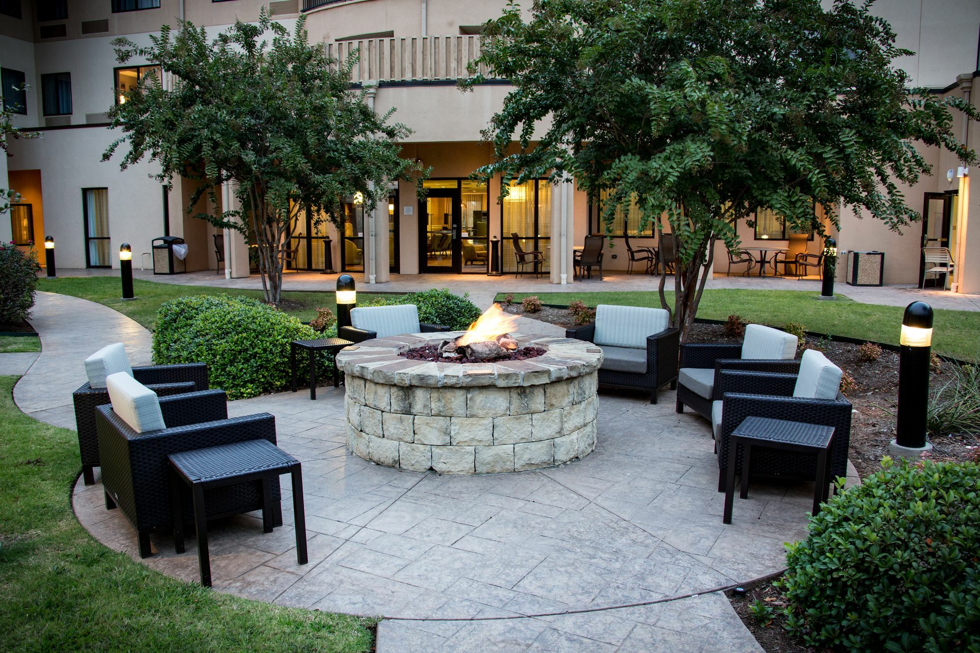 Courtyard By Marriott Norman