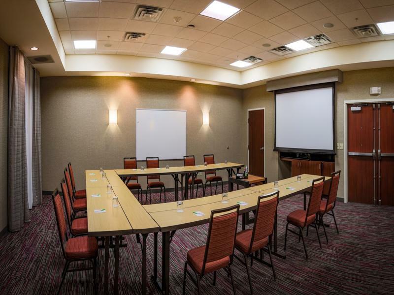 Courtyard By Marriott Norman